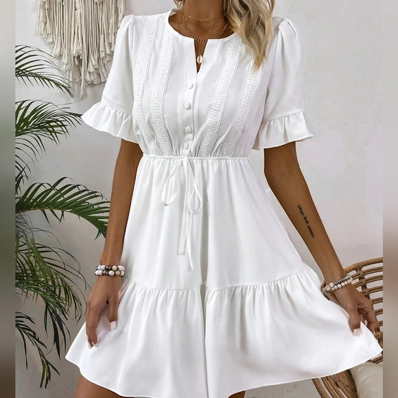 Ruffle Sleeve And Notched-Neckline Dress - Picture 4 of 6